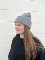 Load image into Gallery viewer, Kootenay Knit Canada-Made Cuffed Beanie - Grey
