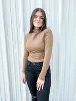 Load image into Gallery viewer, RD Style Sarah Turtleneck - Walnut
