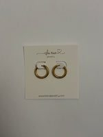 Load image into Gallery viewer, Isla Rae Jewelry Everyday Hoops
