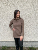 Load image into Gallery viewer, RD Style Nancy Ottoman
