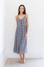 Load image into Gallery viewer, Priv Alina Button Up Midi Dress - Gingham
