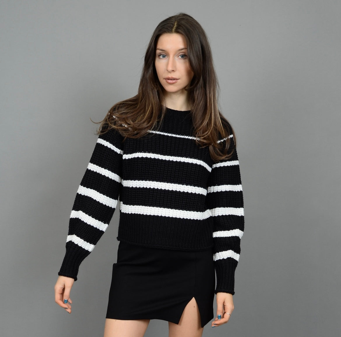 RD Style Hifza Knitted Crewneck - Black
