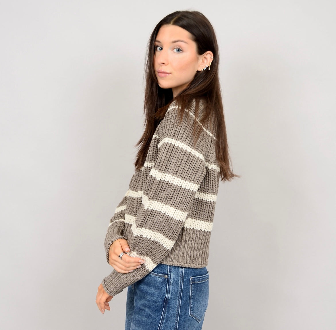 RD Style Hifza Knitted Crewneck - Shiitake
