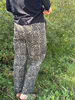 Load image into Gallery viewer, Brunette the Label Leopard Barrel Twill Jogger
