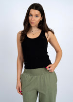 Load image into Gallery viewer, RD Style Ama Scoop Neck Tank
