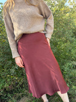 Load image into Gallery viewer, Sadie &amp; Sage Ceremony Midi Skirt - Dark Wine
