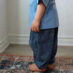 Load image into Gallery viewer, Roobear Barrel Jeans
