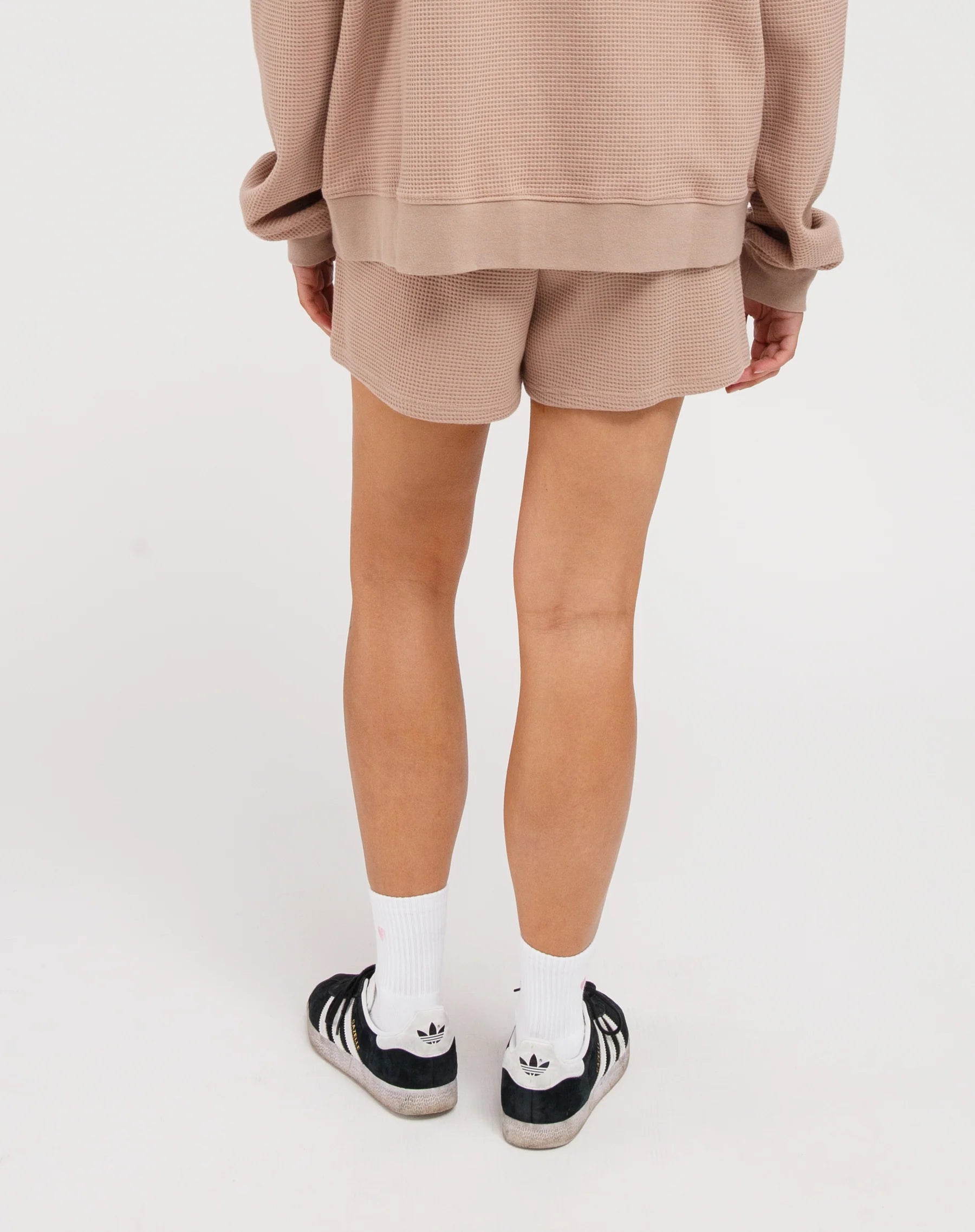 Brunette the Label Best Friend Shorty - Fawn