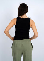 Load image into Gallery viewer, RD Style Ama Scoop Neck Tank
