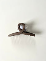 Load image into Gallery viewer, Small Swirl Claw Hair Clip
