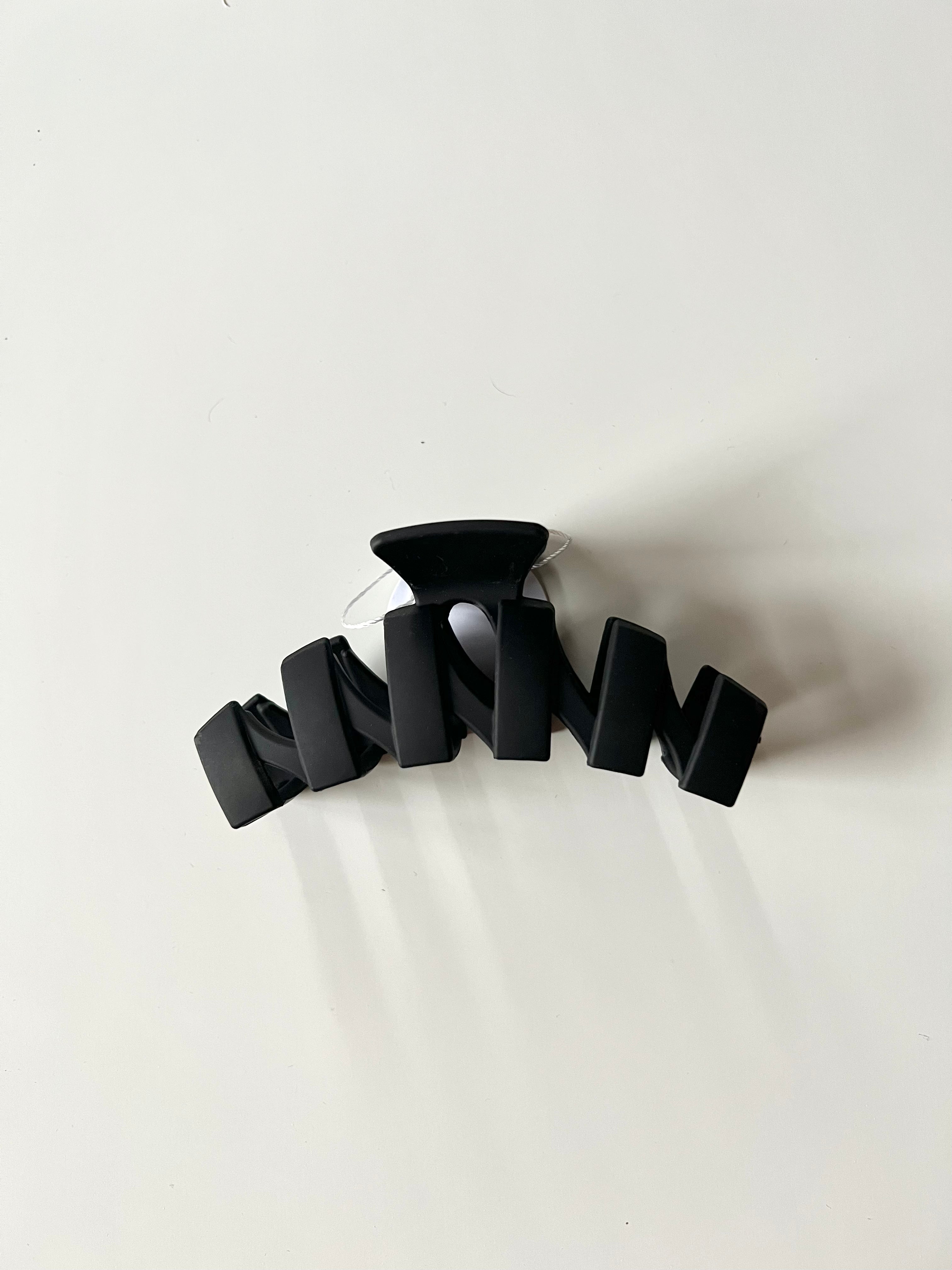Zig Zag Claw Hair Clip