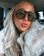 Load image into Gallery viewer, Shady Lady Sloane Sunglasses
