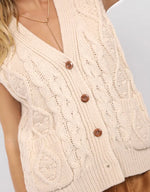Load image into Gallery viewer, Sadie &amp; Sage Swift Cardigan Vest - Ivory

