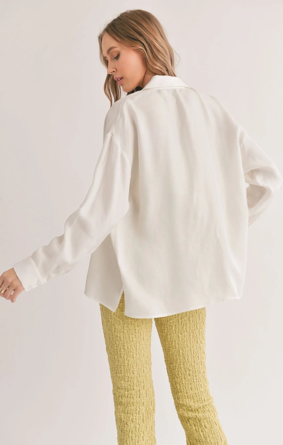 Sadie & Sage Dunes Button Up Shirt - White