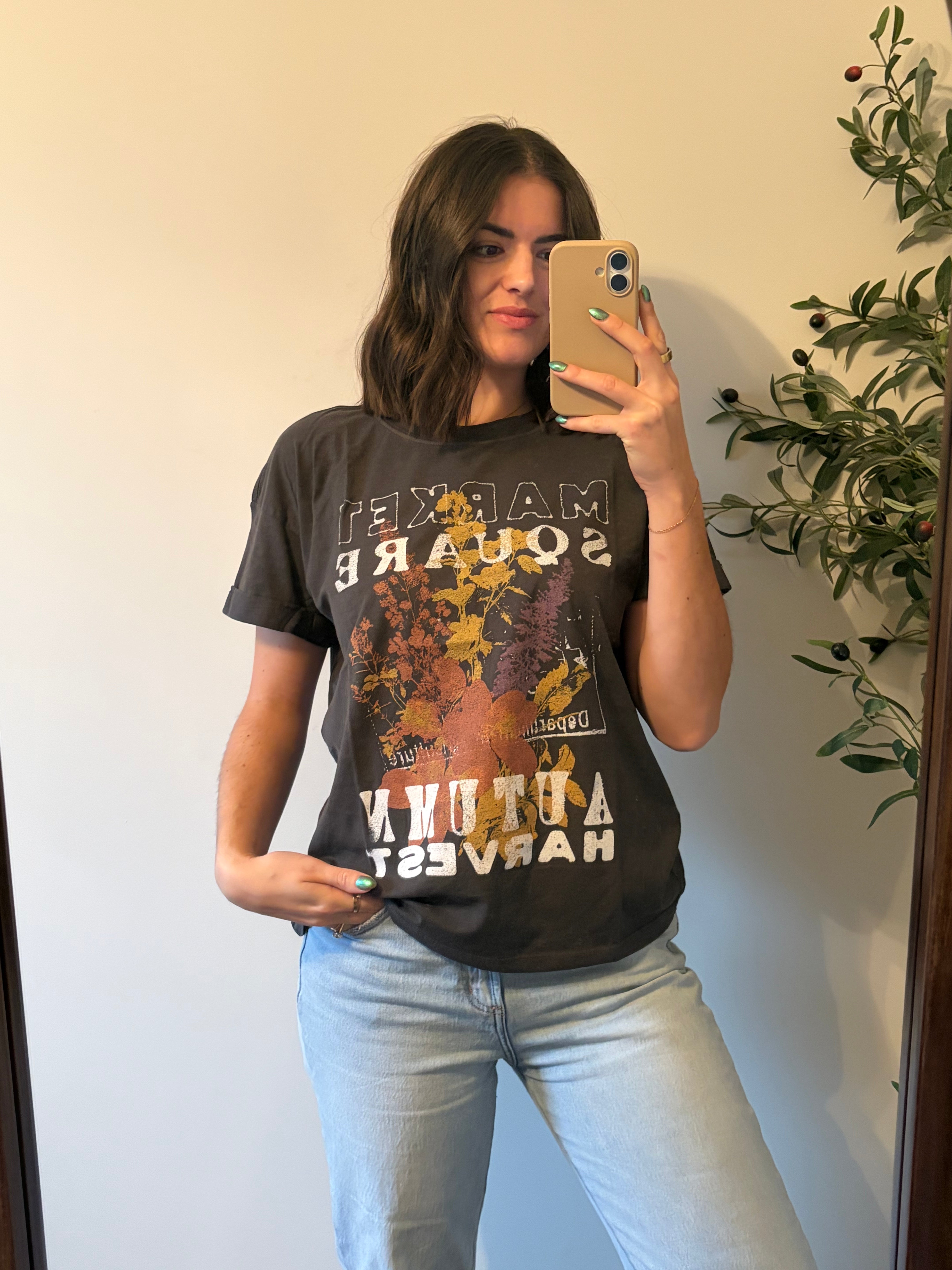 Girl Dangerous Market Square Boyfriend Tee - Vintage Black