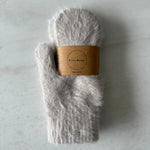 Load image into Gallery viewer, Fluffy Angora Mittens
