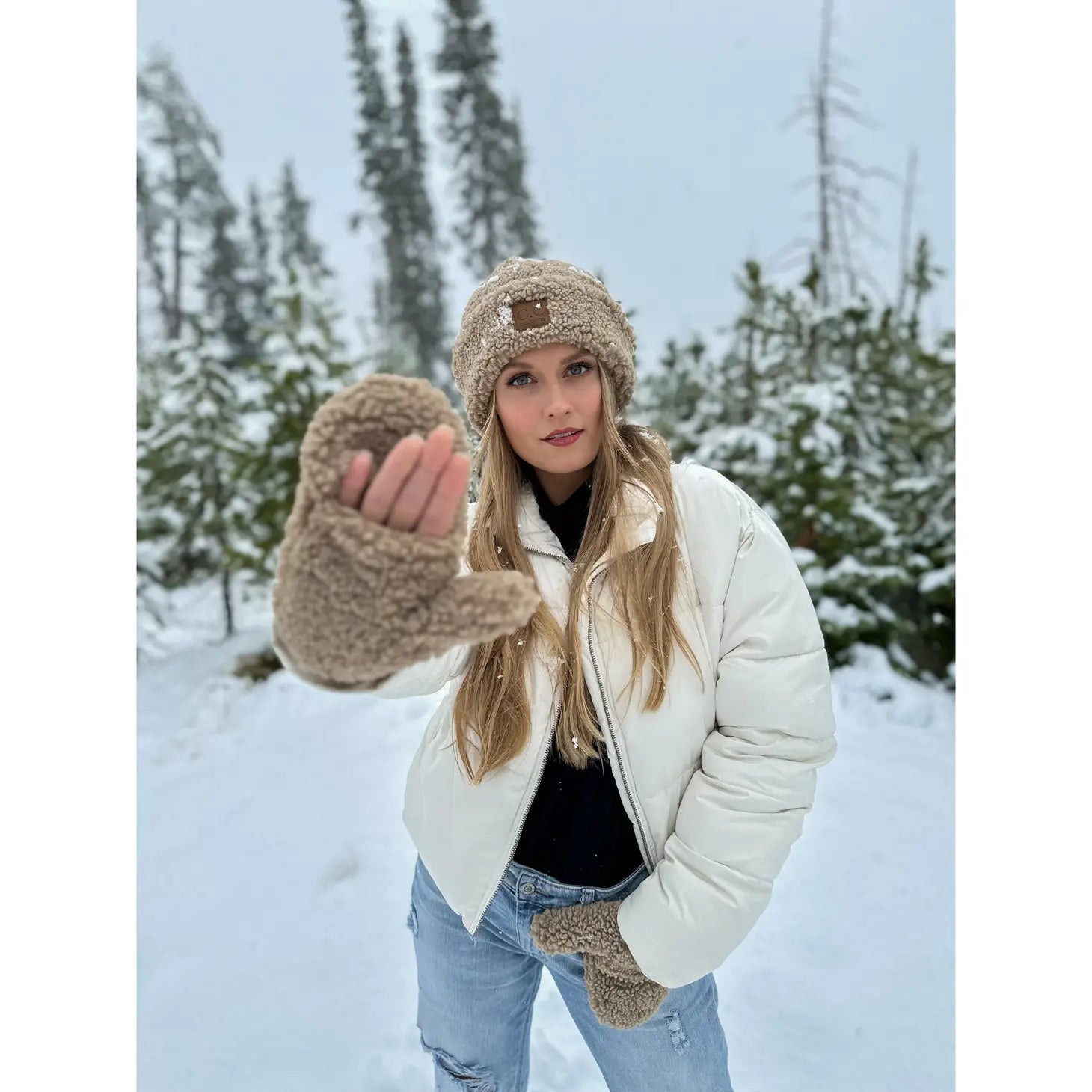 CC Beanie Sherpa Convertible Mittens - Camel