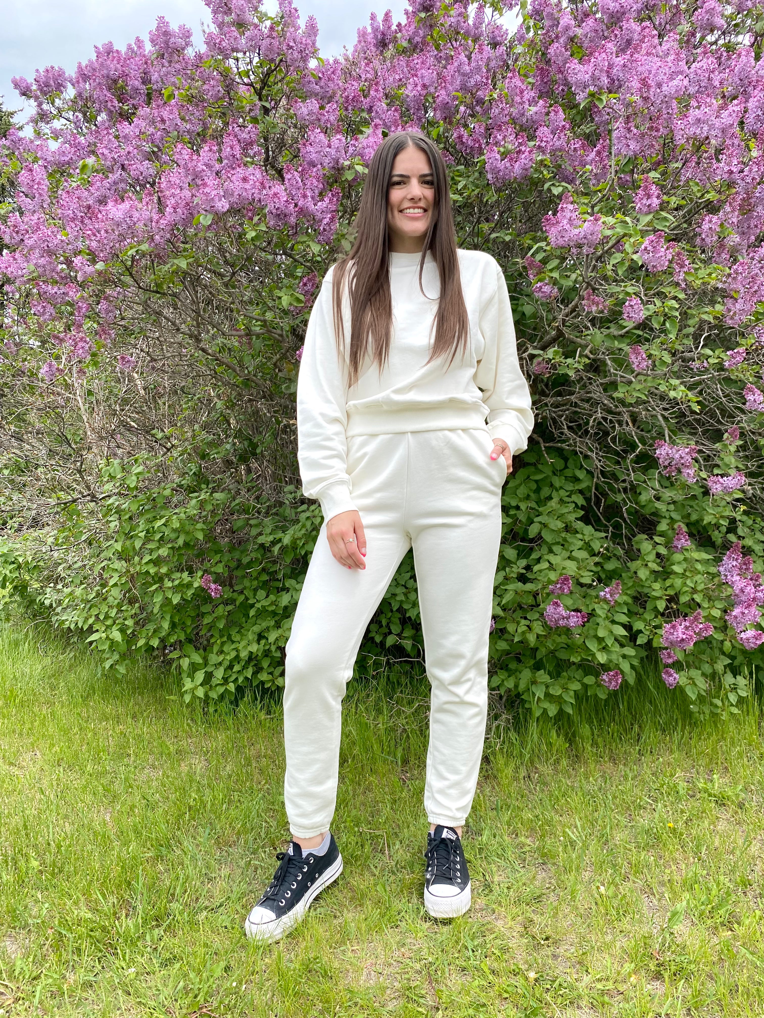 Jogger cream shop