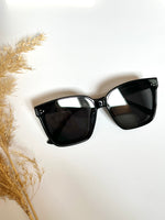 Load image into Gallery viewer, Shady Lady Riley Sunglasses - Black
